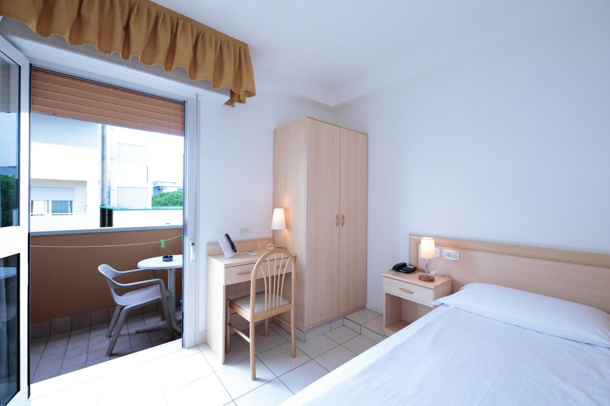 Garni Losanna 3* Bibione